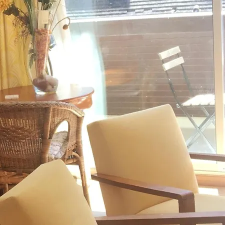 Apartamento With Casino And Beach, Center *